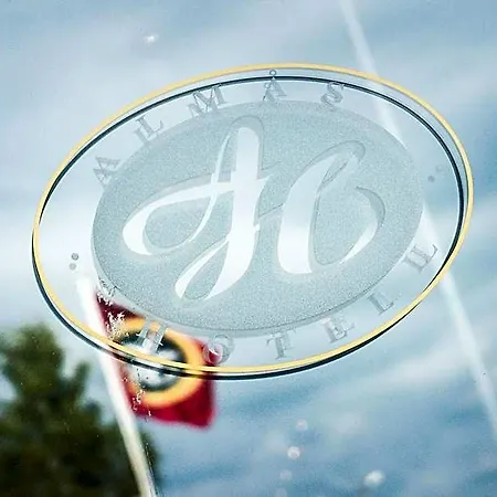 Hotell Almaas As 3*