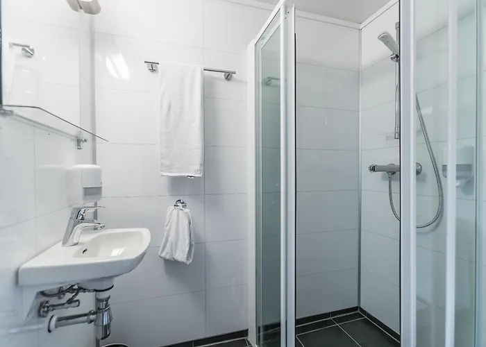 Almaas As Szálloda 3*